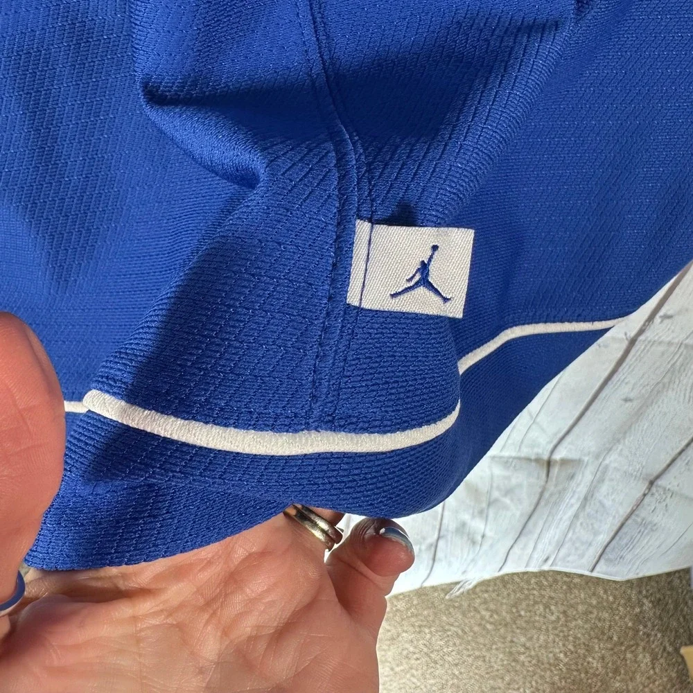 Jordan Brand Mens XL Blue White Long Sleeve Shooting Shirt S40610NAC Jumpman